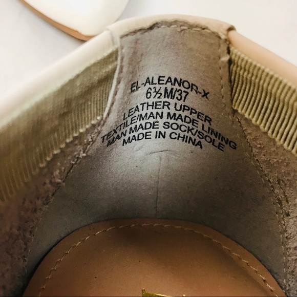 Vintage pointed toe solid white leather flats - Picture 3 of 10